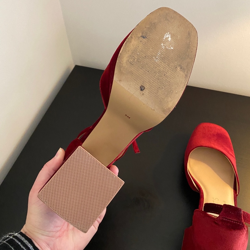 Coconuts by Matisse Misha Burgundy Red Velvet Platform Heels 👠 - Picture 6 of 16